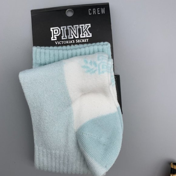 PINK Victoria's Secret Accessories - NEW Victoria's Secret PINK Ladies One Size Crew Socks